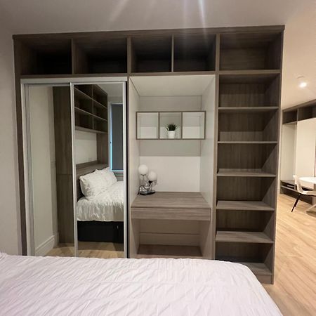 London Heathrow Airport Apartment Voyager House Terminal 12345 - Ev Electric And Parking Available! Hillingdon Exteriér fotografie