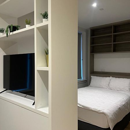London Heathrow Airport Apartment Voyager House Terminal 12345 - Ev Electric And Parking Available! Hillingdon Exteriér fotografie